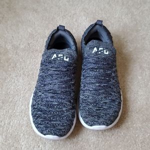 APL Techloom Wave Sneakers